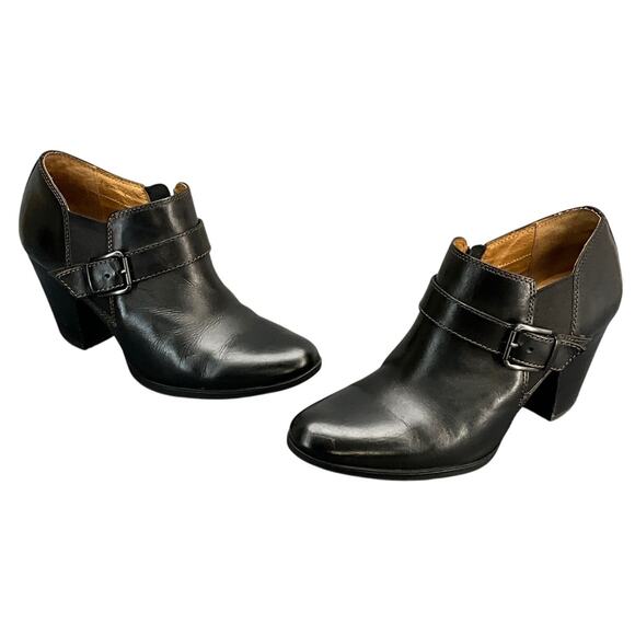 Sofft Black Leather Buckle Western Block Heel Comfort Ankle Boot Women 8.5 - Picture 2 of 10